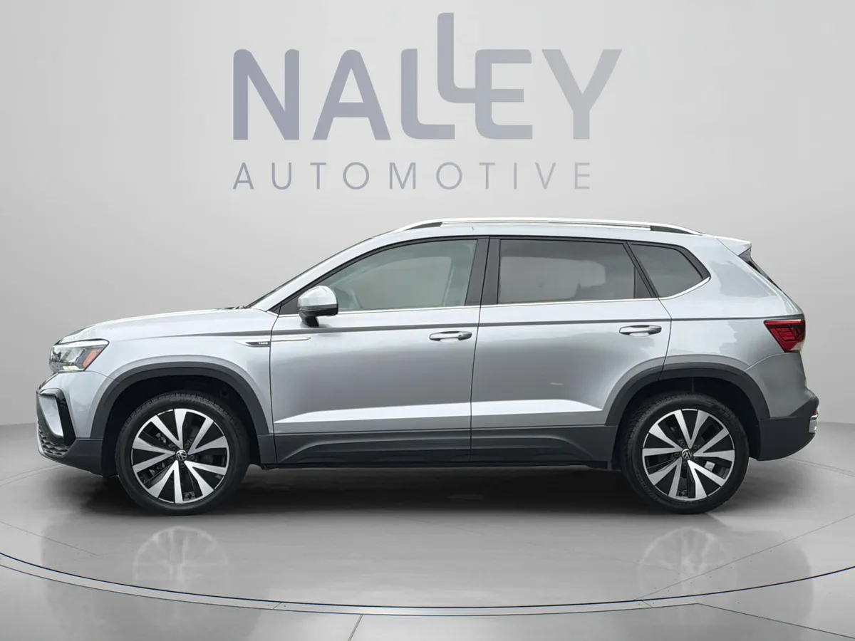 2024 Volkswagen Taos 1.5T SE thumbnail 2