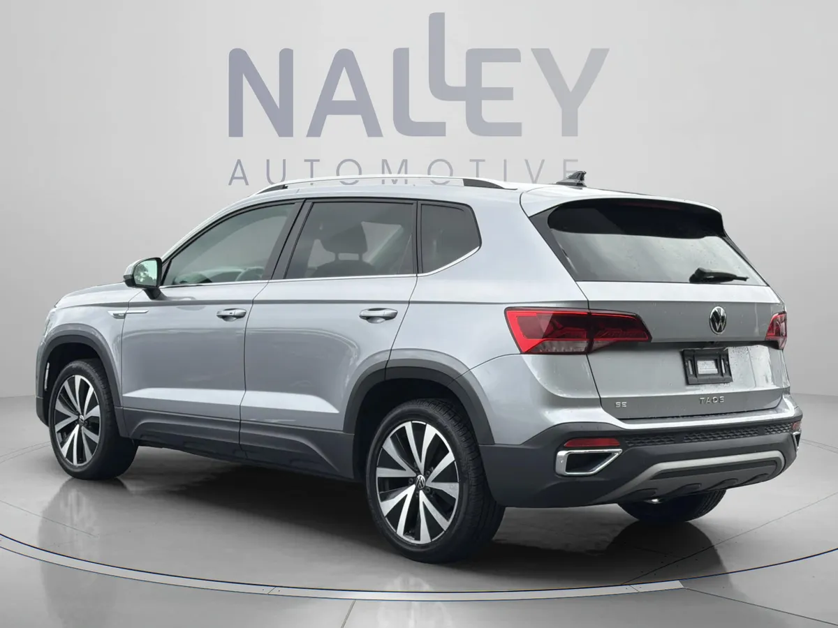 2024 Volkswagen Taos 1.5T SE thumbnail 4