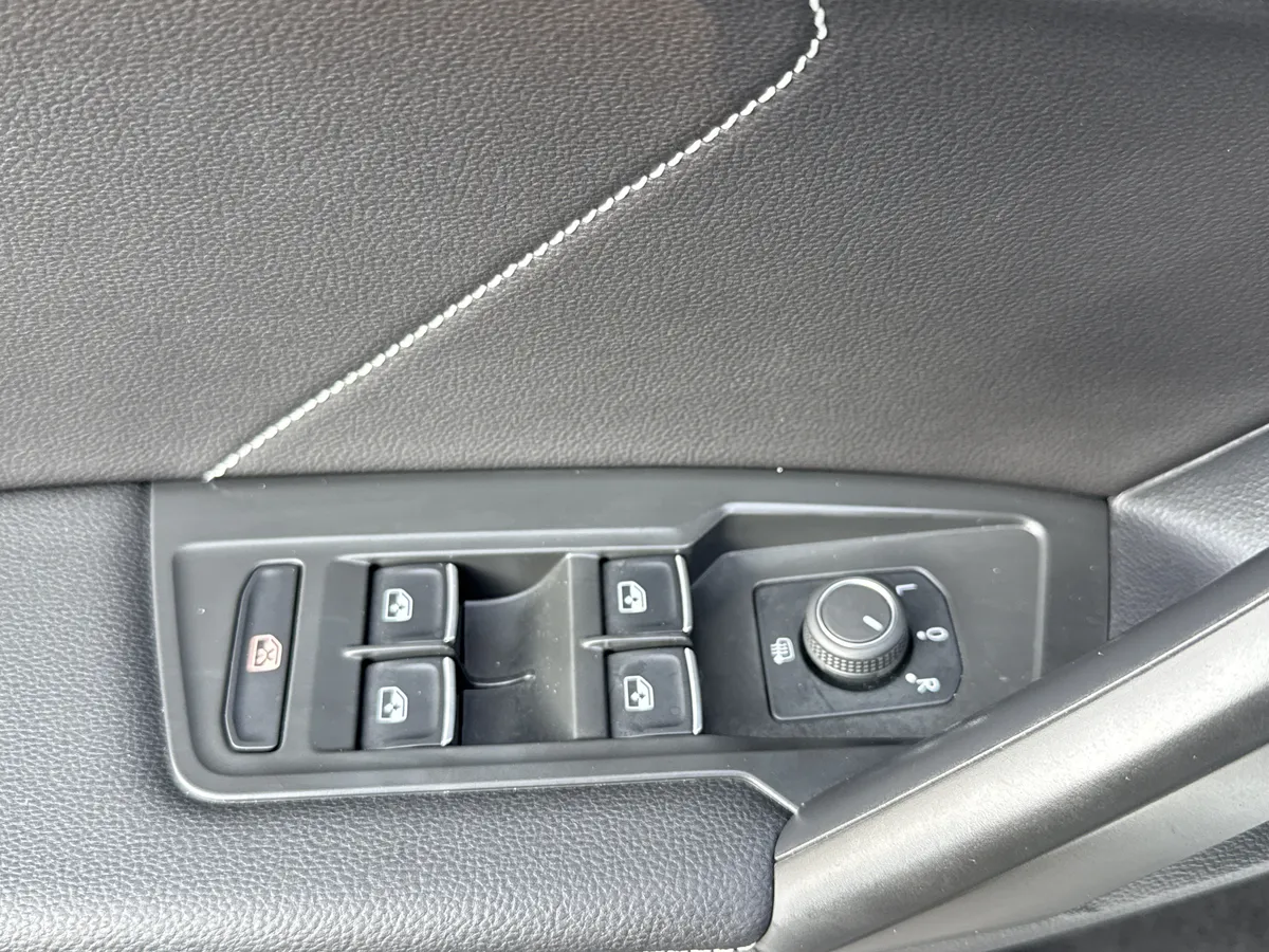 2024 Volkswagen Tiguan SE R-Line Black thumbnail 14