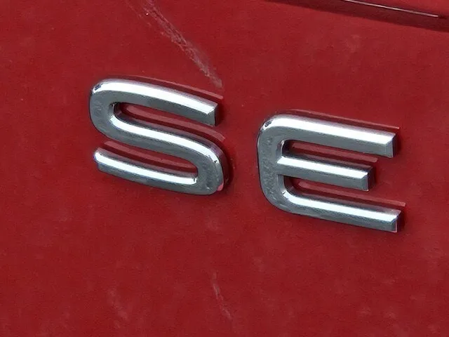 2024 Volkswagen Tiguan SE thumbnail 36