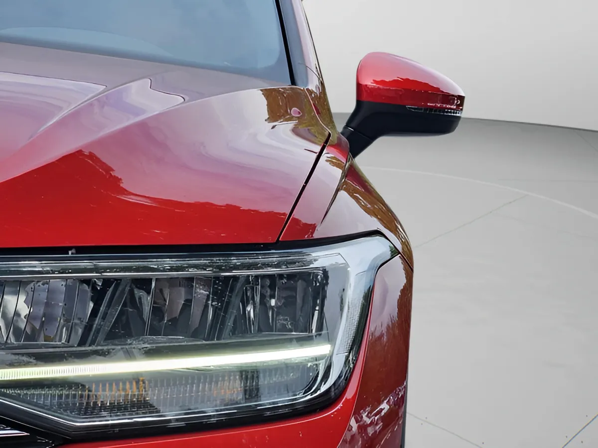 2024 Volkswagen Tiguan SE thumbnail 38