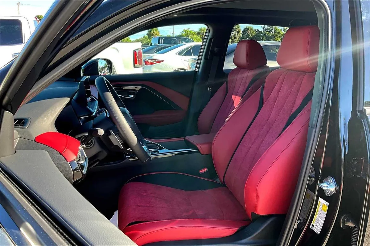 2025 Acura ADX w/A-Spec Package thumbnail 9