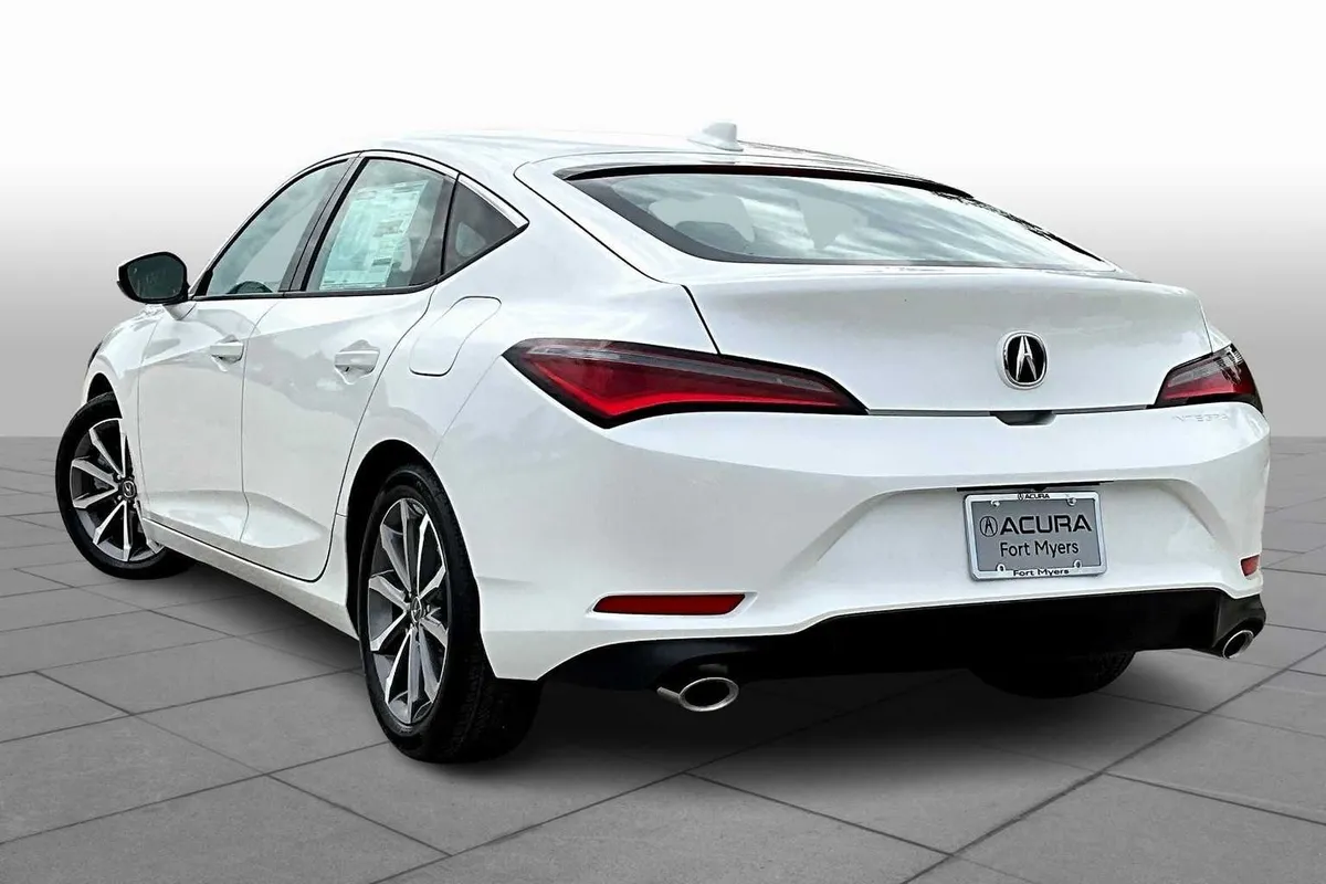 2025 Acura Integra thumbnail 12
