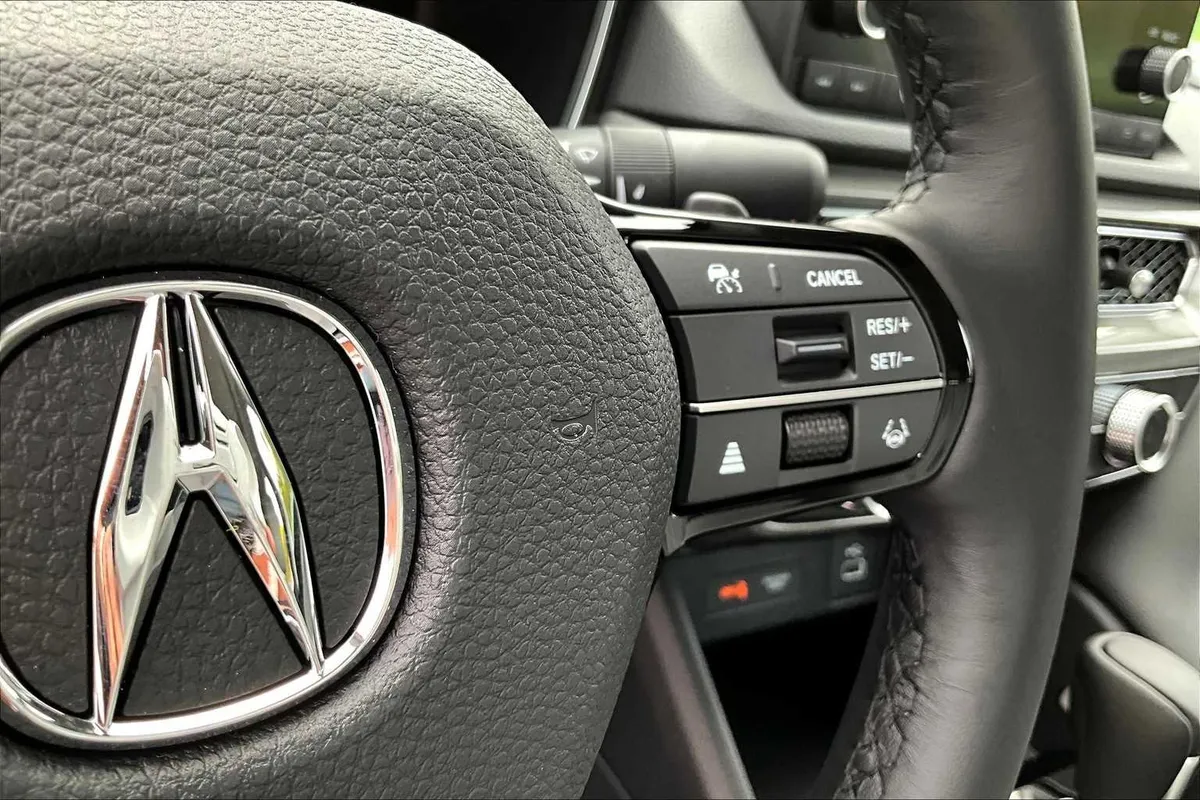 2025 Acura Integra thumbnail 19