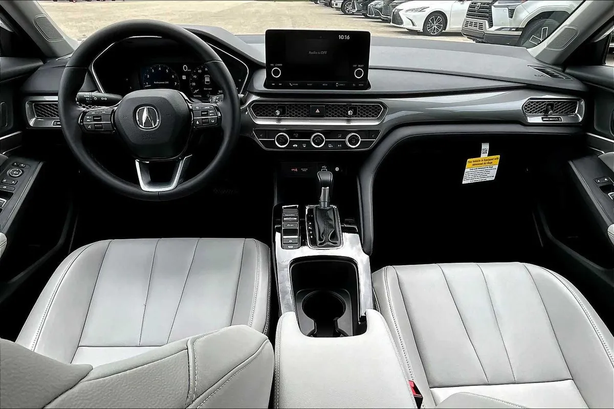2025 Acura Integra thumbnail 5
