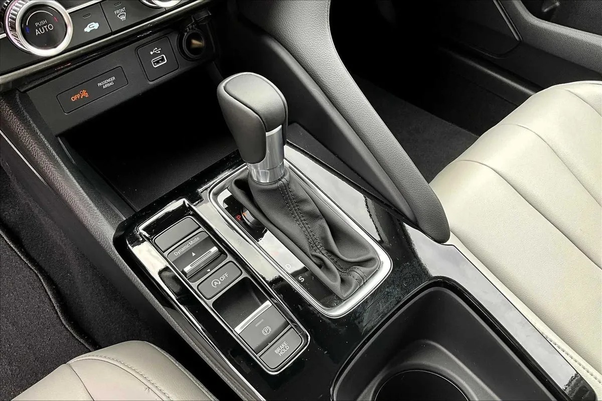 2025 Acura Integra thumbnail 7