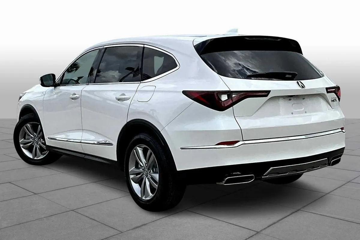 2025 Acura MDX thumbnail 12