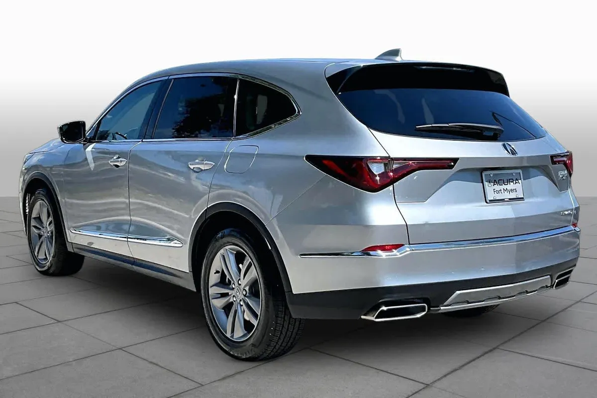 2025 Acura MDX thumbnail 12
