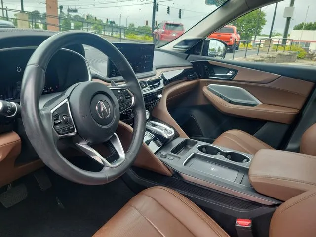 2025 Acura MDX FWD Technology Package thumbnail 13