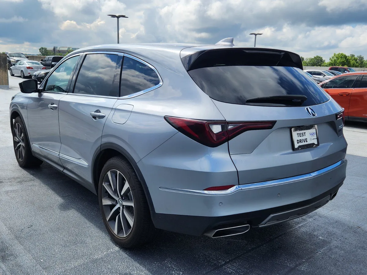 2025 Acura MDX w/Technology Package thumbnail 4