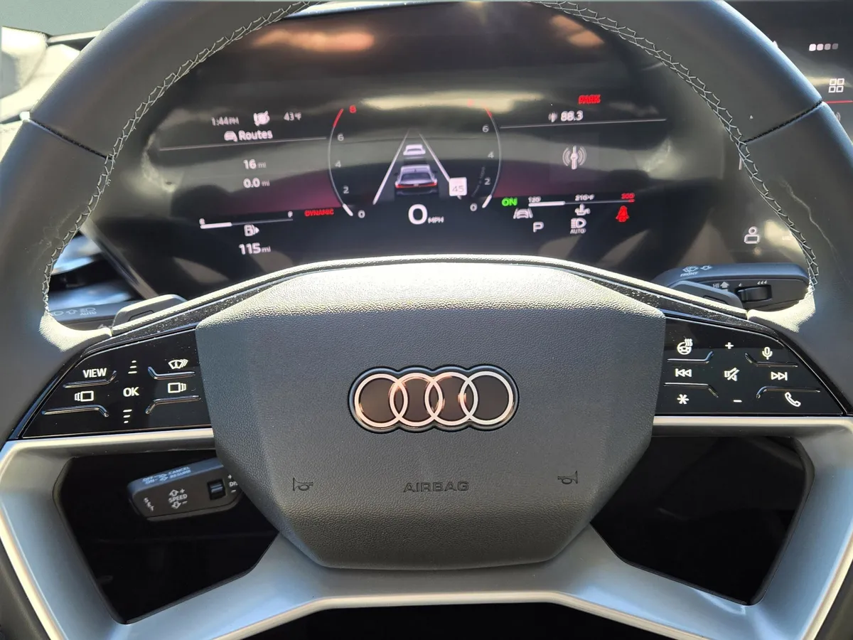 2025 Audi A5 Premium Plus thumbnail 25