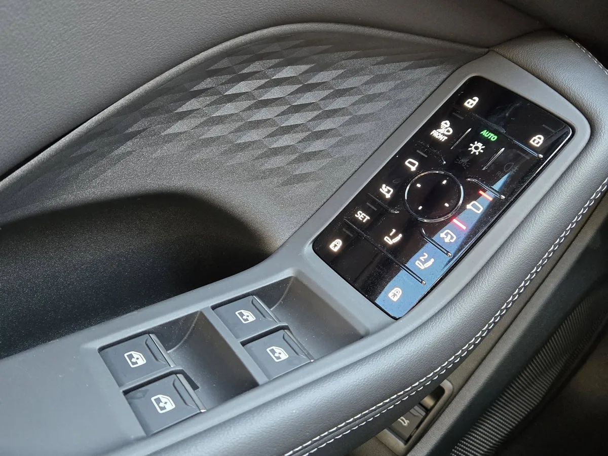 2025 Audi A5 Premium Plus thumbnail 30