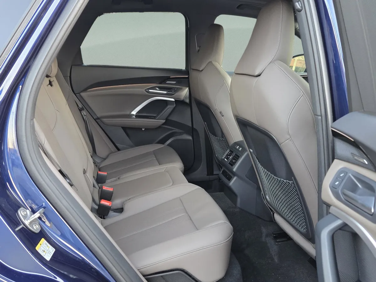 2025 Audi Q5 Premium Plus thumbnail 31