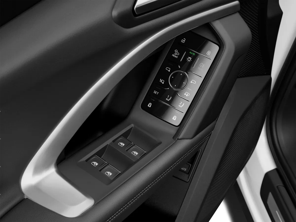 2025 Audi Q5 Premium Plus thumbnail 14