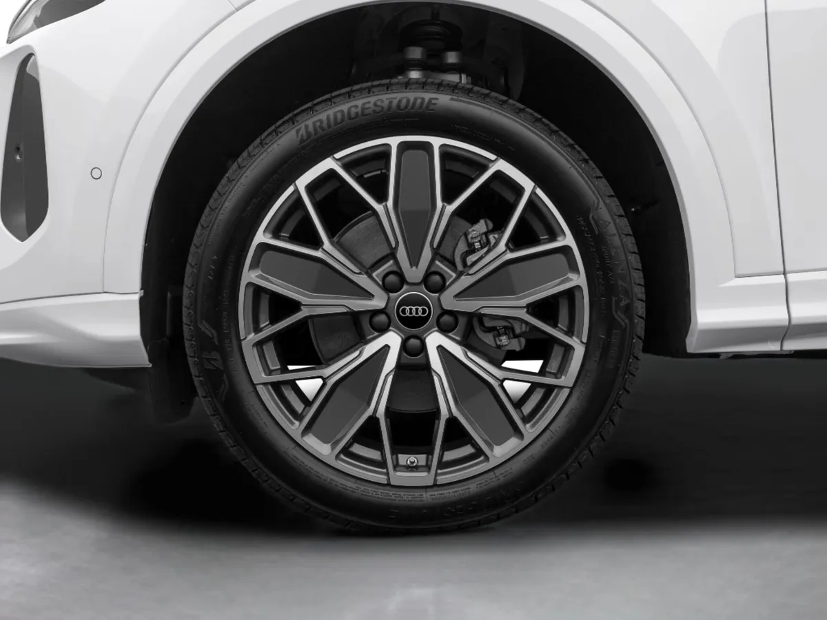 2025 Audi Q5 Premium Plus thumbnail 15