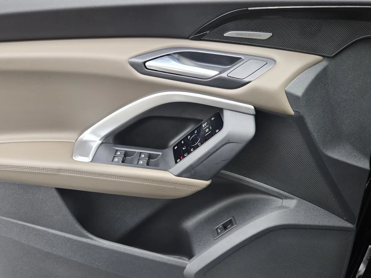 2025 Audi Q5 Premium Plus thumbnail 34