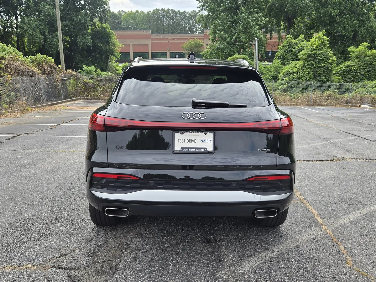 2025 Audi Q5 Premium Plus thumbnail 5