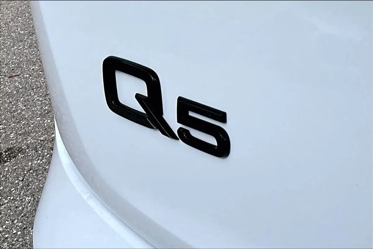 2025 Audi Q5 S line Premium Plus thumbnail 10