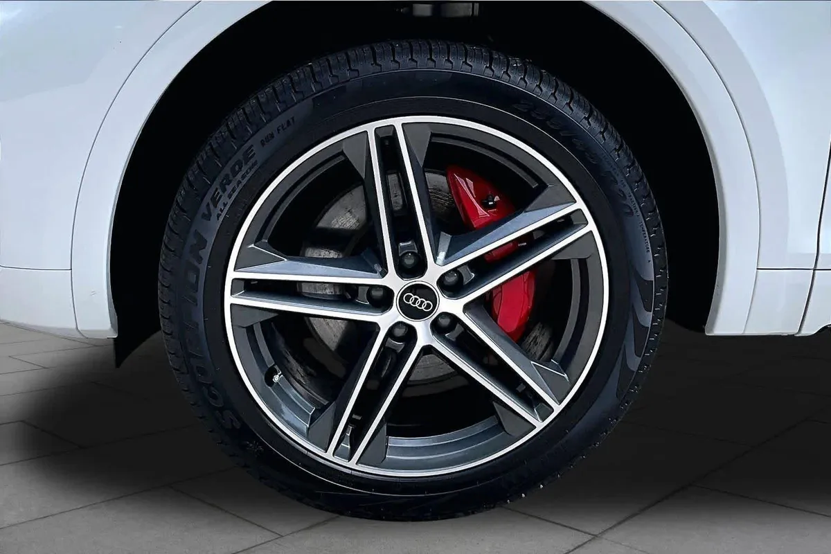 2025 Audi Q5 S line Premium Plus thumbnail 11