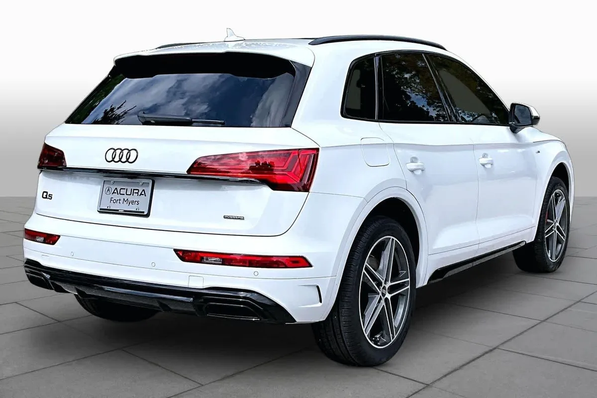 2025 Audi Q5 S line Premium Plus thumbnail 13