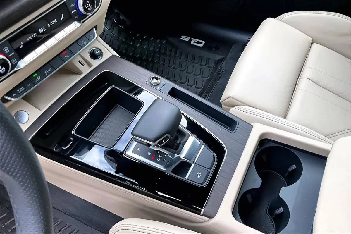2025 Audi Q5 S line Premium Plus thumbnail 17