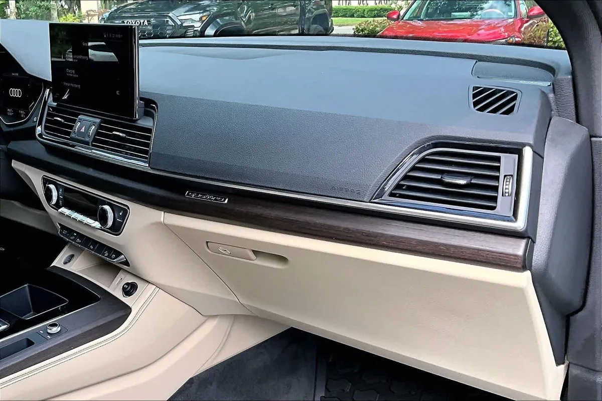 2025 Audi Q5 S line Premium Plus thumbnail 19