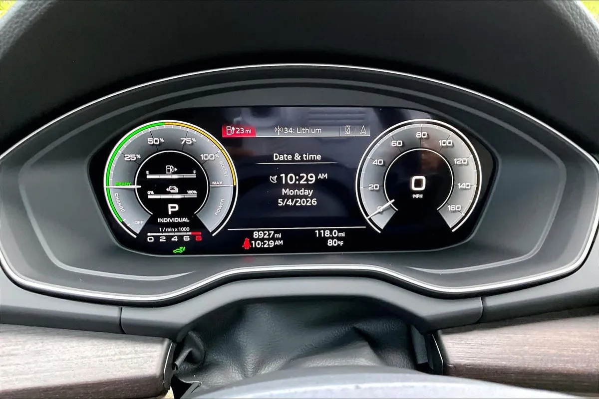 2025 Audi Q5 S line Premium Plus thumbnail 24