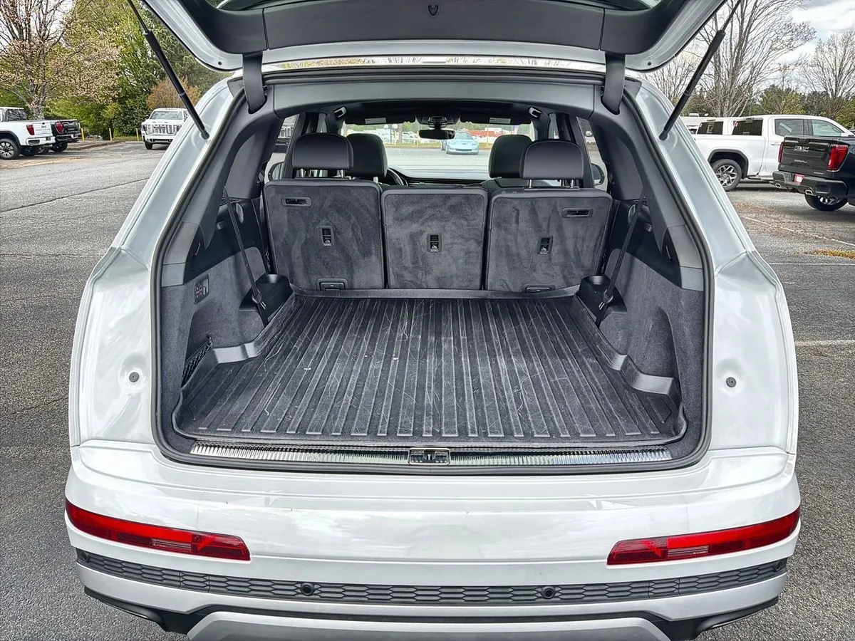 2025 Audi Q7 Premium Plus 55 TFSI quattro Tiptronic thumbnail 21