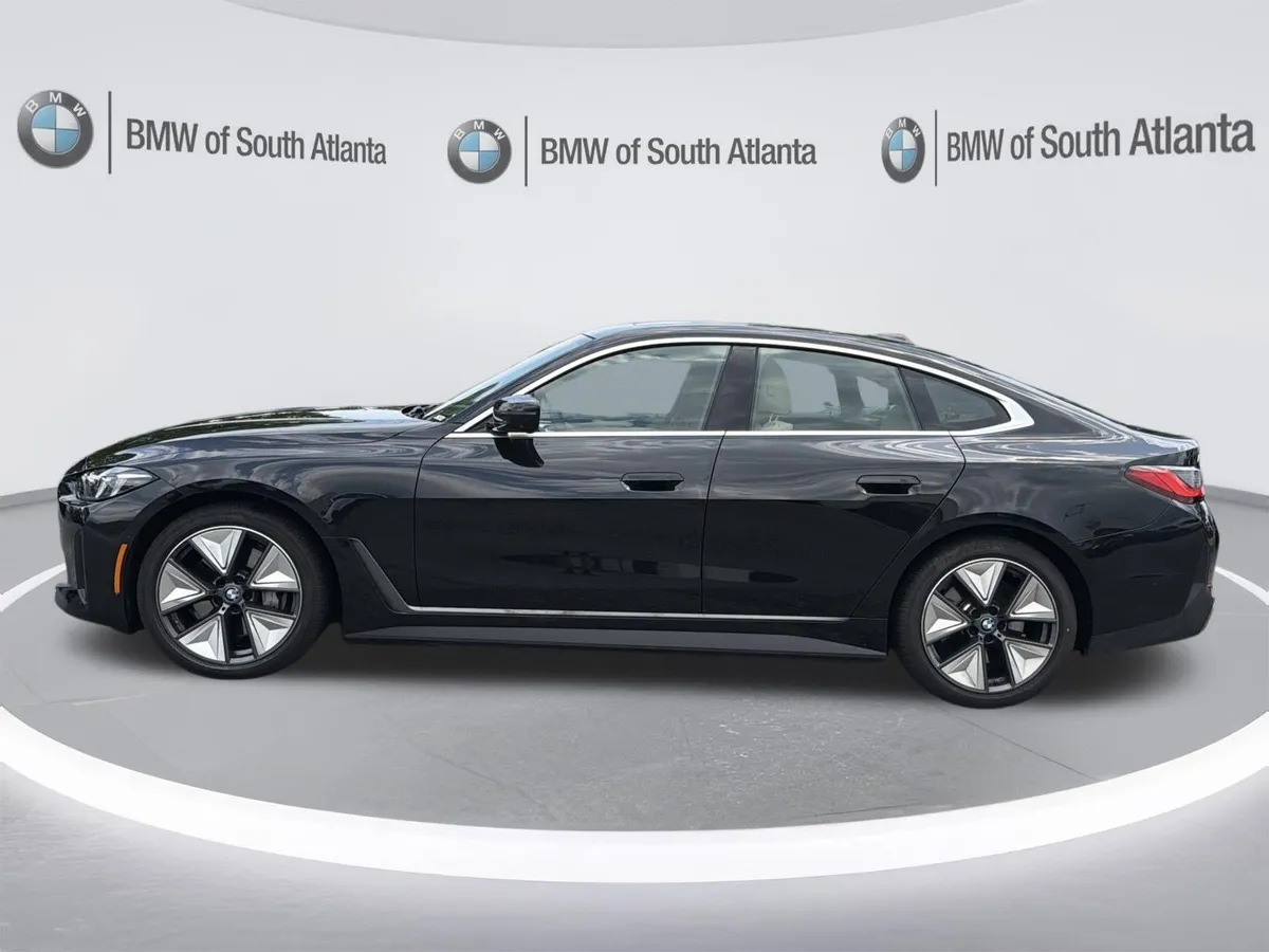 2025 BMW i4 eDrive40 thumbnail 22