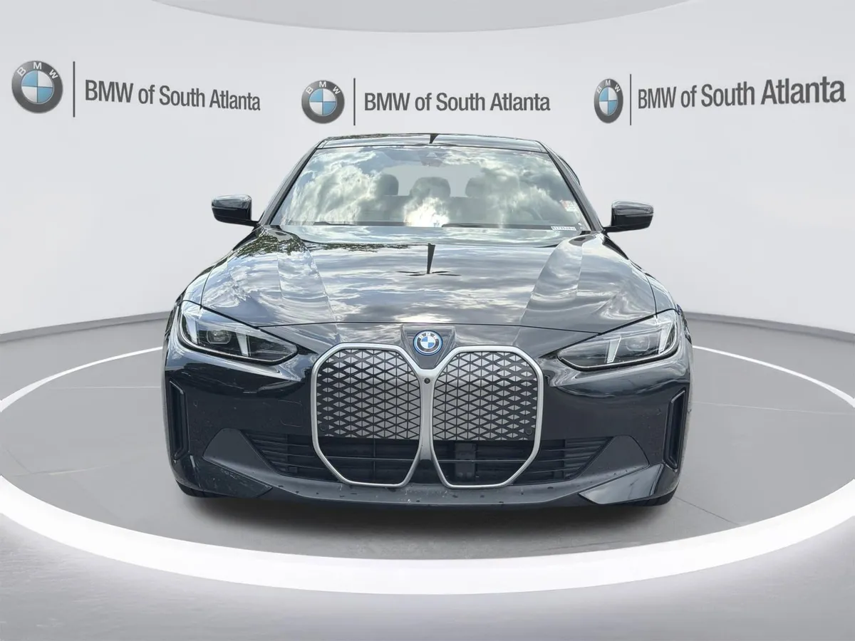 2025 BMW i4 eDrive40 thumbnail 25