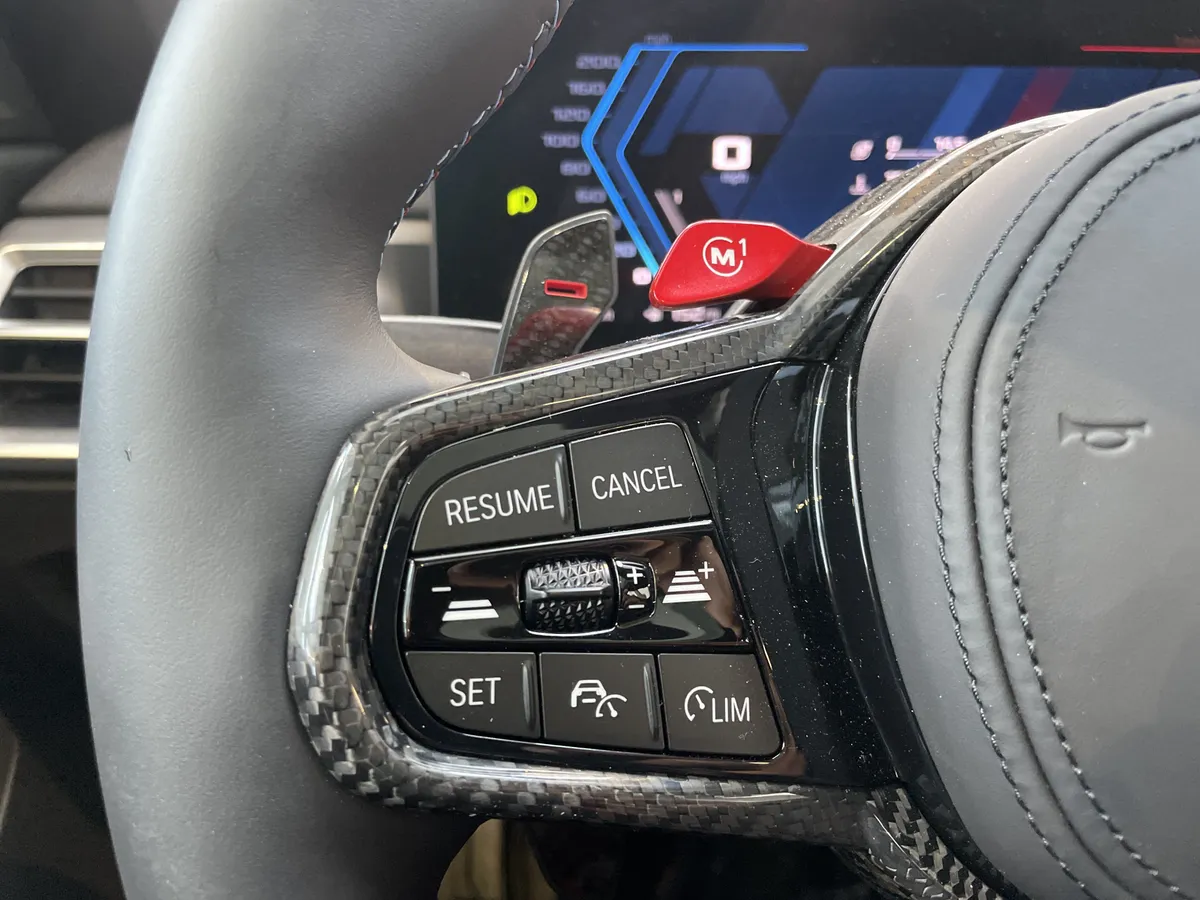 2025 BMW M2 thumbnail 20