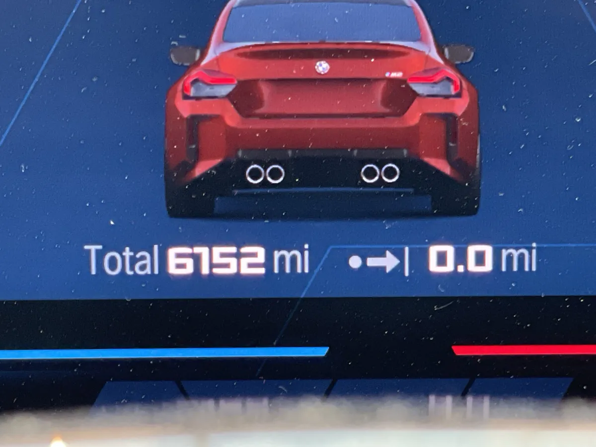 2025 BMW M2 thumbnail 23