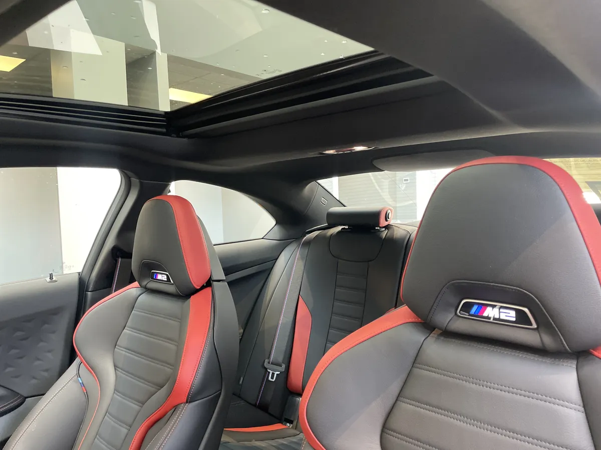 2025 BMW M2 thumbnail 35
