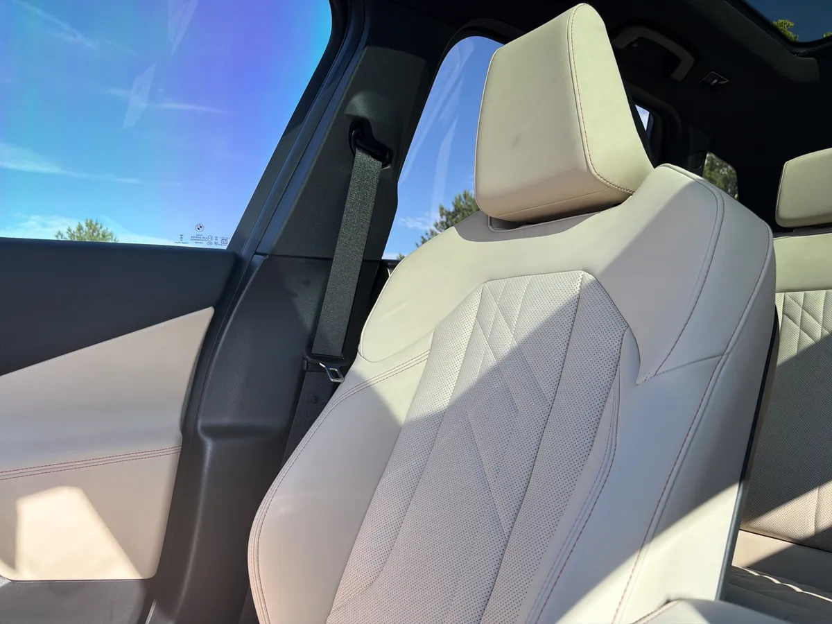 2025 BMW X3 30 xDrive thumbnail 19