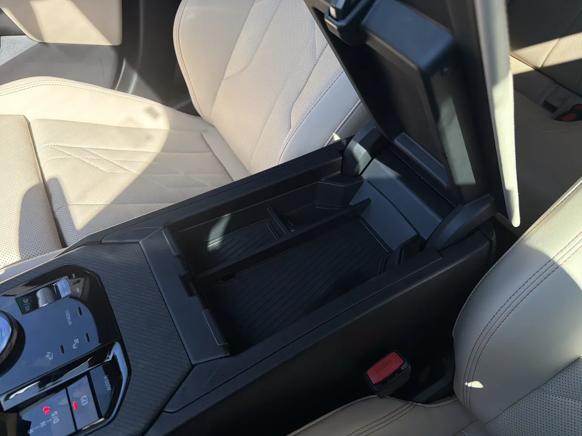 2025 BMW X3 30 xDrive thumbnail 37