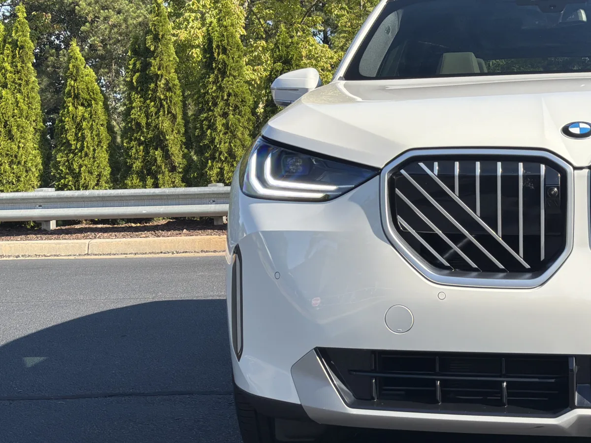 2025 BMW X3 30 xDrive thumbnail 44