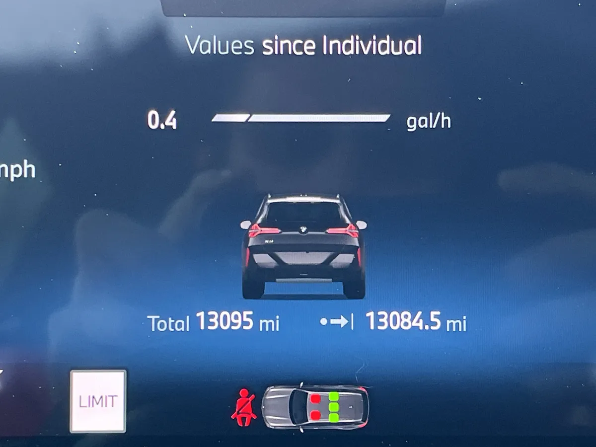 2025 BMW X3 30 xDrive thumbnail 12