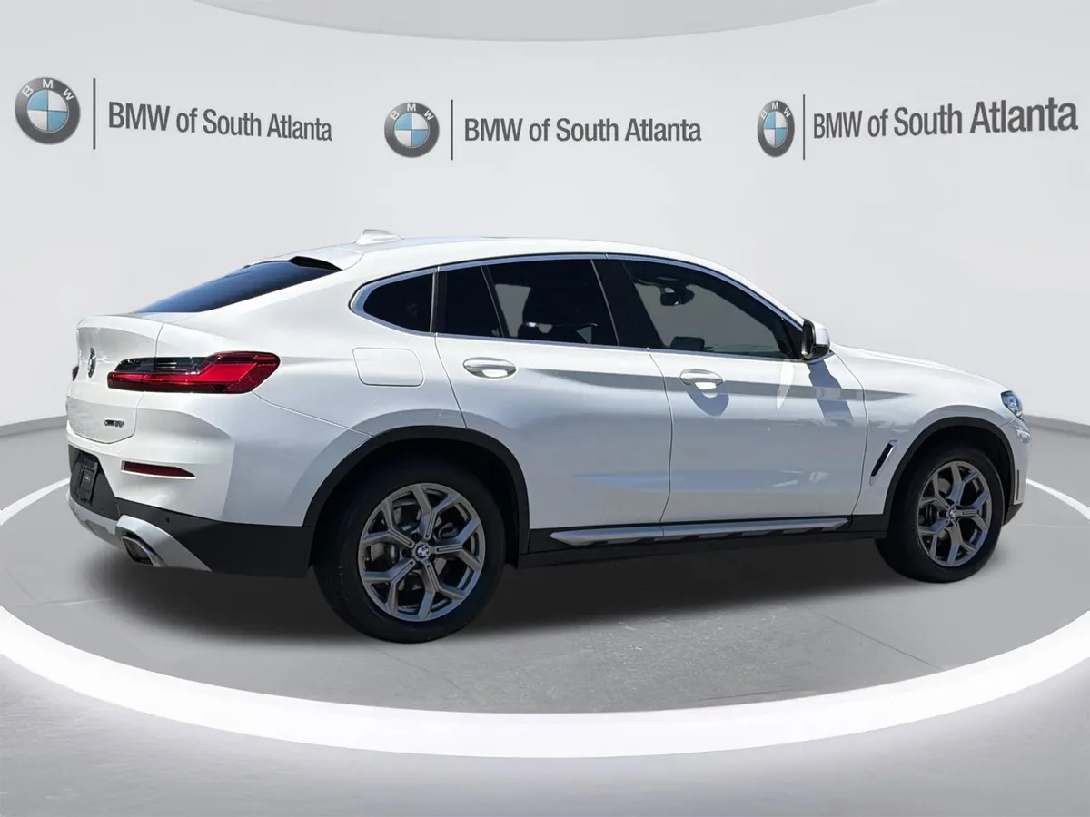 2025 BMW X4 xDrive30i thumbnail 27