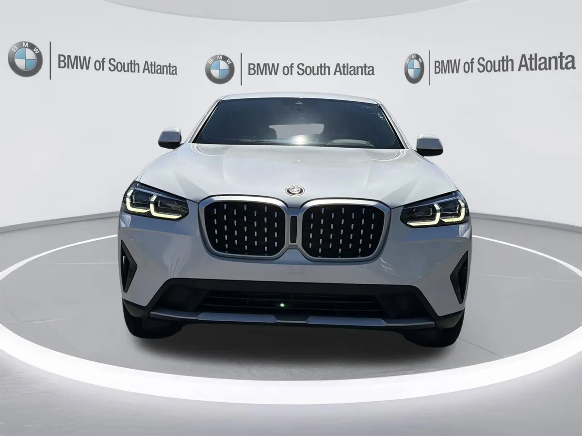2025 BMW X4 xDrive30i thumbnail 29