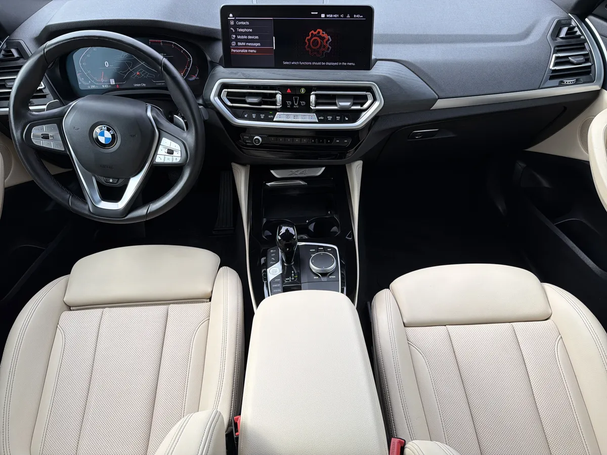 2025 BMW X4 xDrive30i thumbnail 3