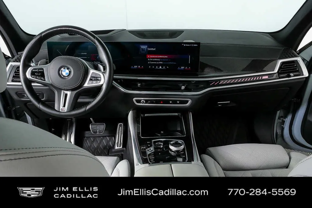 2025 BMW X5 M60i thumbnail 18