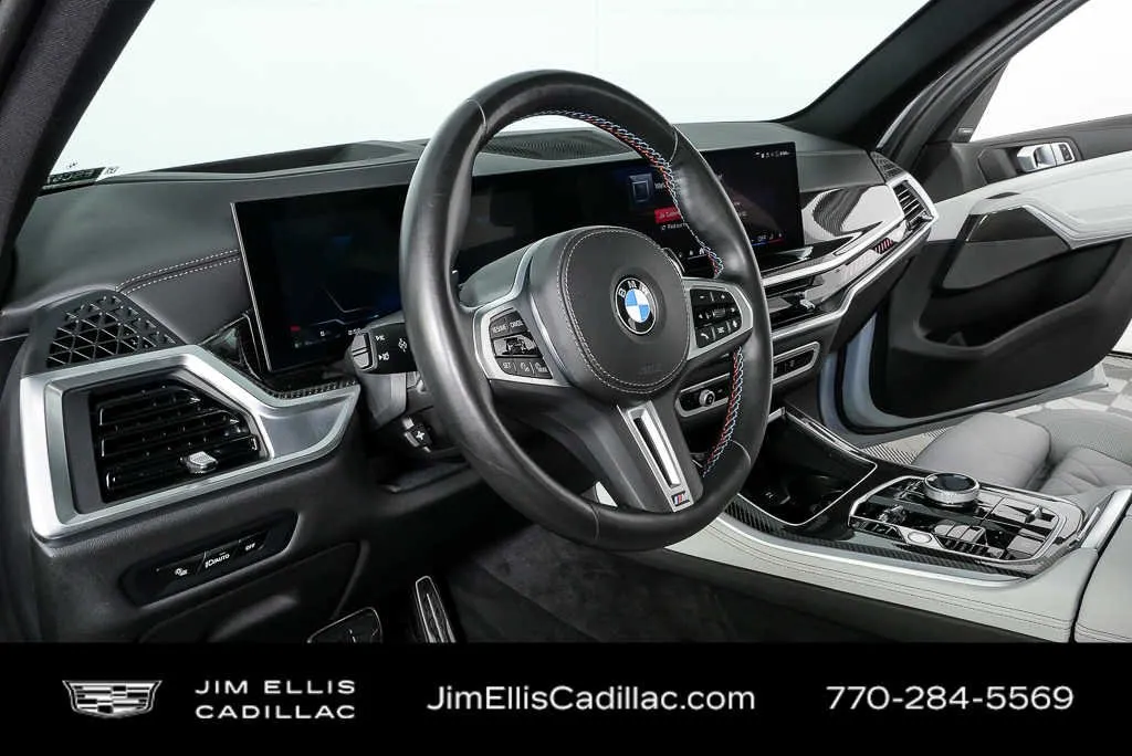 2025 BMW X5 M60i thumbnail 5