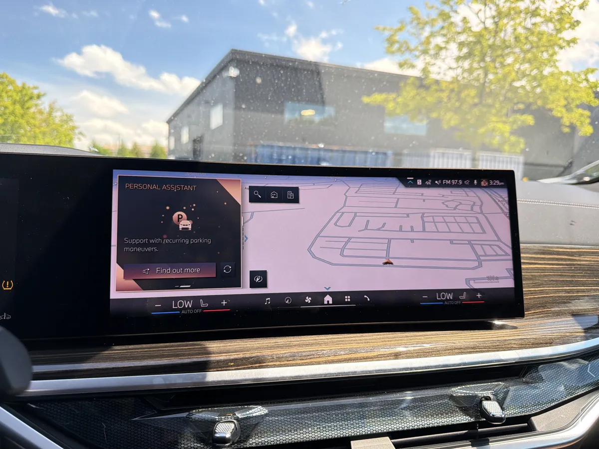 2025 BMW X5 sDrive40i thumbnail 19