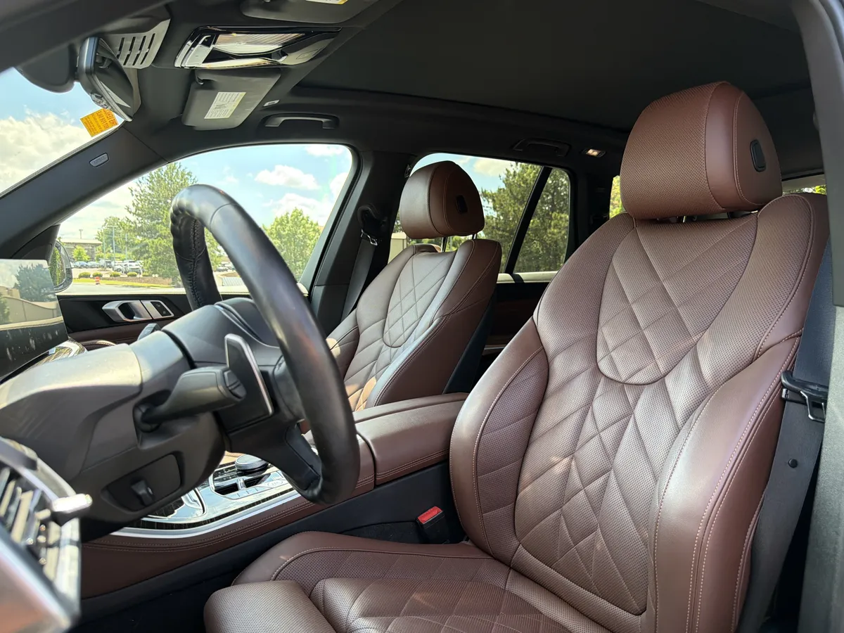 2025 BMW X5 sDrive40i thumbnail 6
