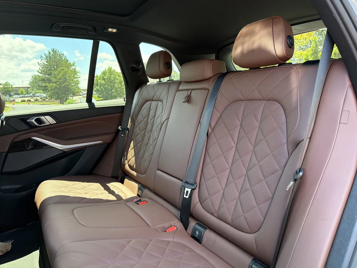 2025 BMW X5 sDrive40i thumbnail 8