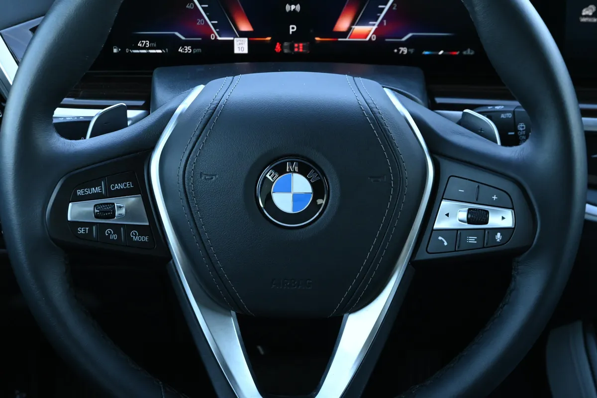2025 BMW X5 xDrive40i thumbnail 34