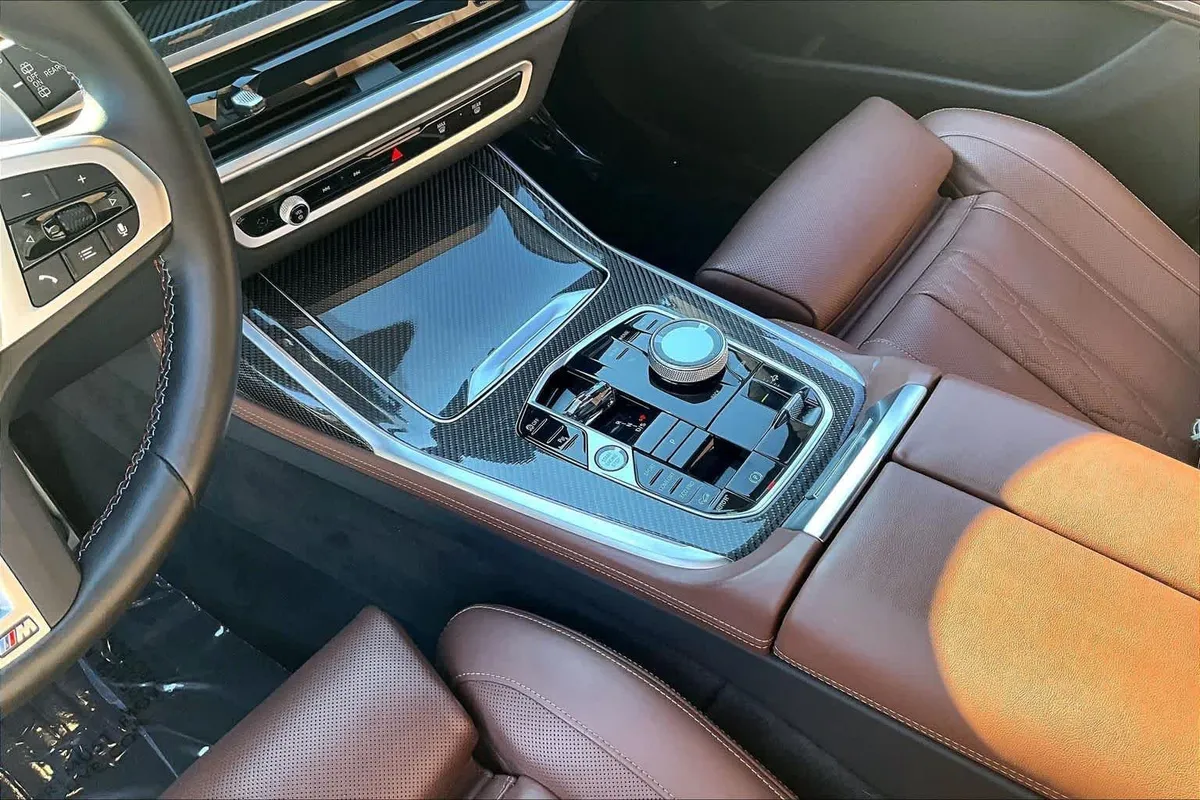 2025 BMW X7 M60i M60i thumbnail 17