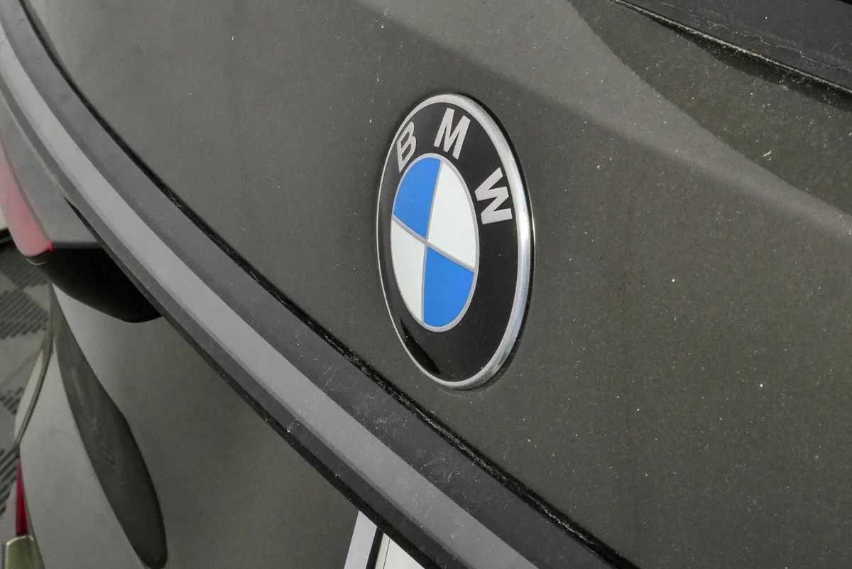 2025 BMW X7 xDrive40i thumbnail 39