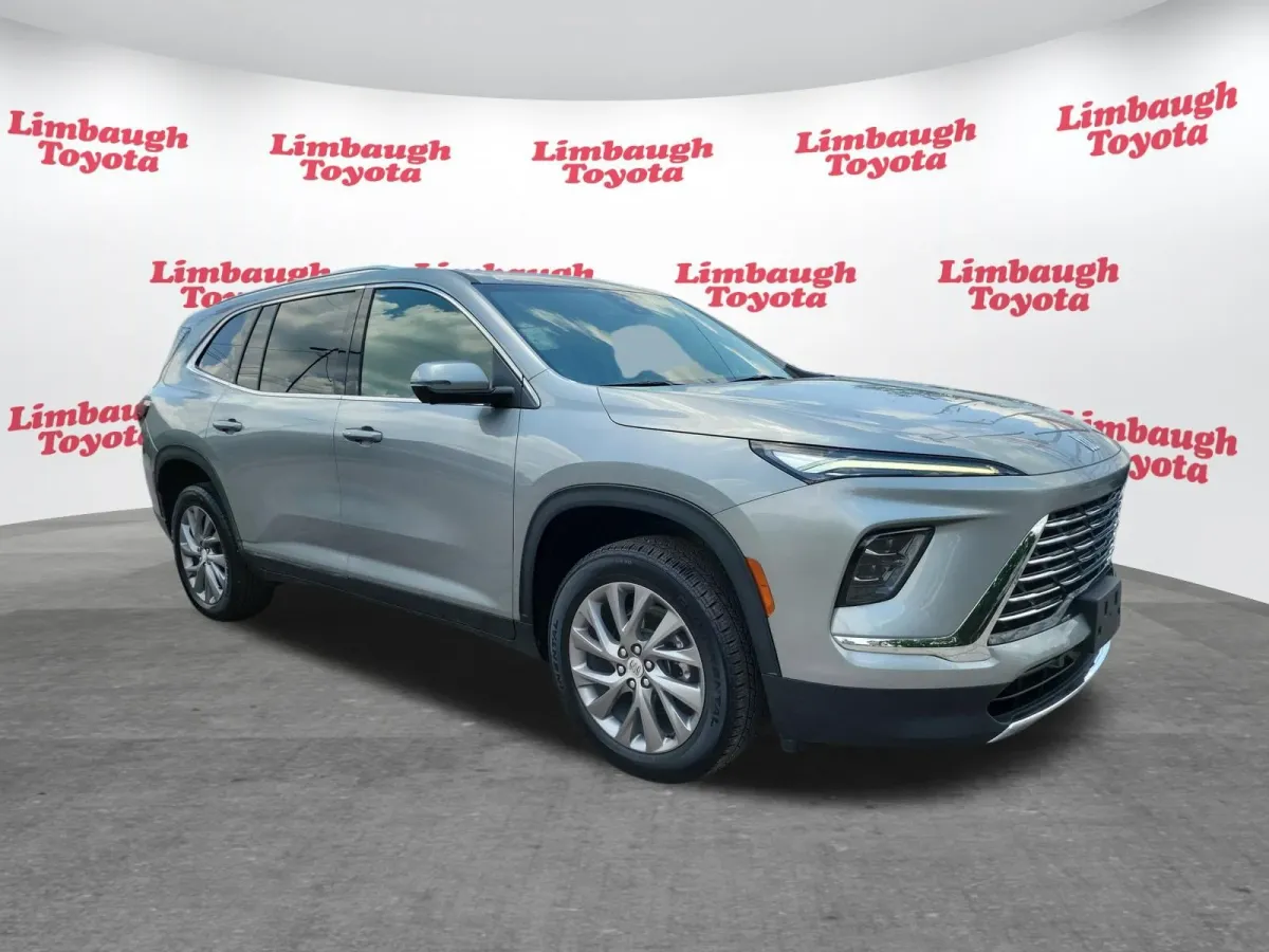 2025 Buick Enclave Preferred thumbnail 18