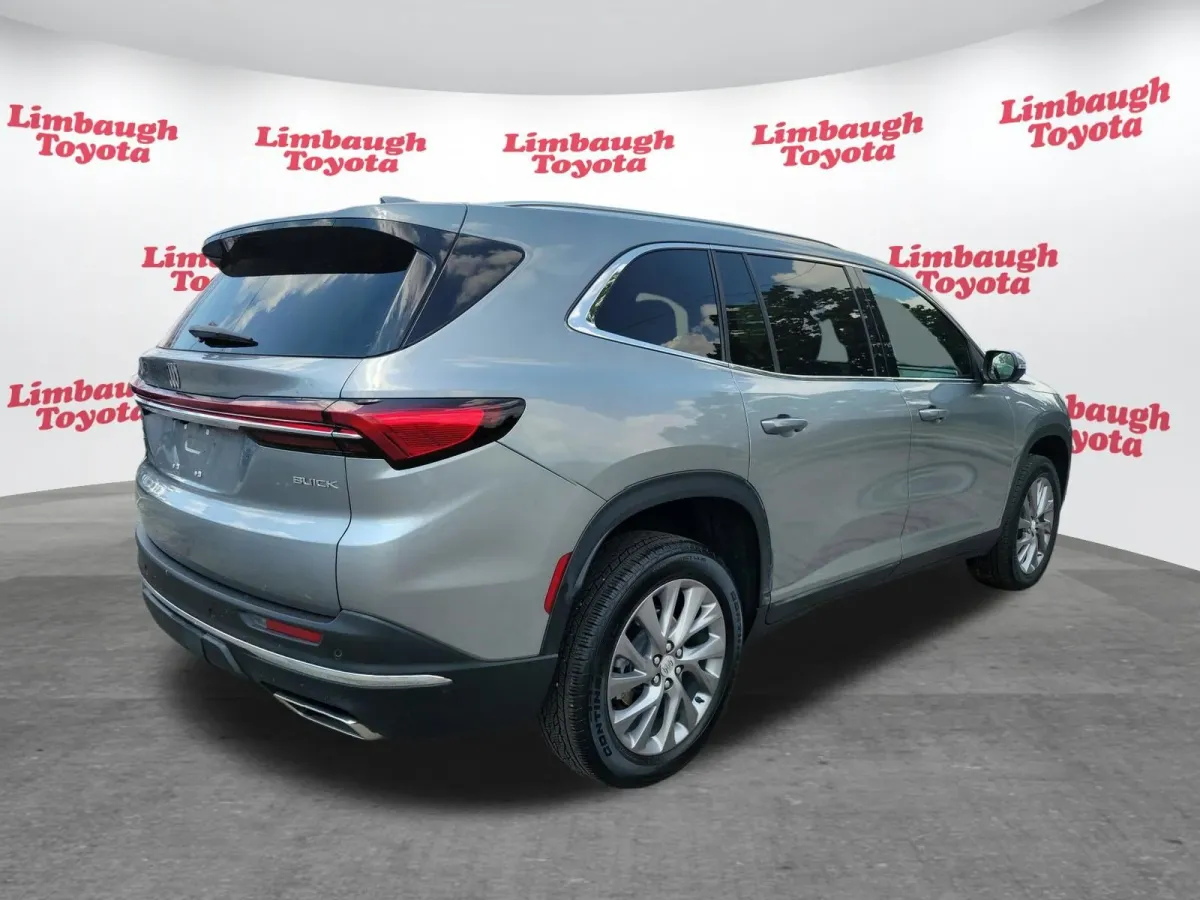 2025 Buick Enclave Preferred thumbnail 22